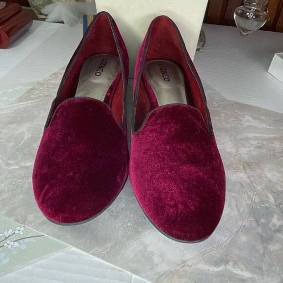 Liz & Co. size 11 burgundy low wedge velvet shoes - Picture 1 of 9